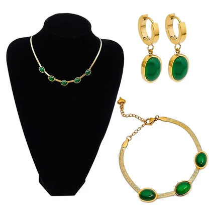 Emerald jewelry set 3 pièce